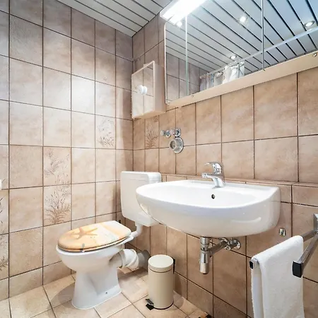 アパート Berolina Jule ダーメ