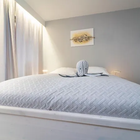 Berolina Jule アパート *